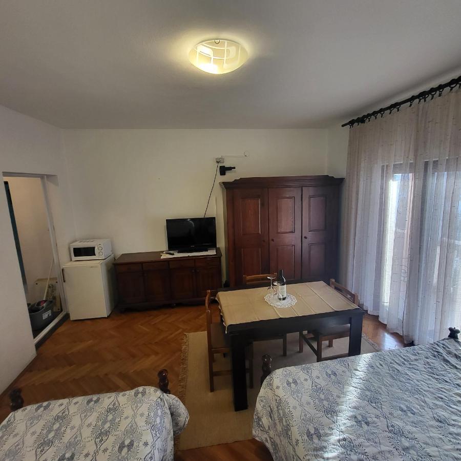 מלג'ין Studio Apartman מראה חיצוני תמונה